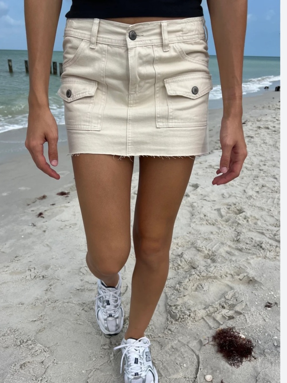 Brandy Melville John Galt Corinne Cream Denim Mini Skirt with Front Flap Pockets